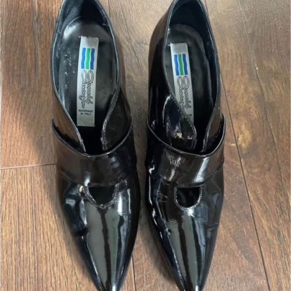 Vintage Patent Leather Handmade in Italy Heels. Size 5.5-6